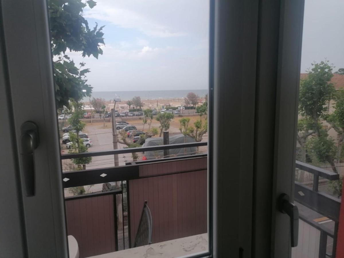 Hotel Villa Santanna Rimini Buitenkant foto