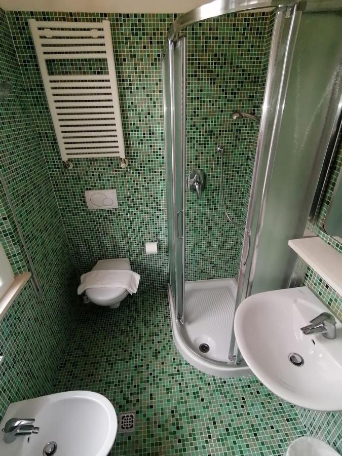 Hotel Villa Santanna Rimini Buitenkant foto
