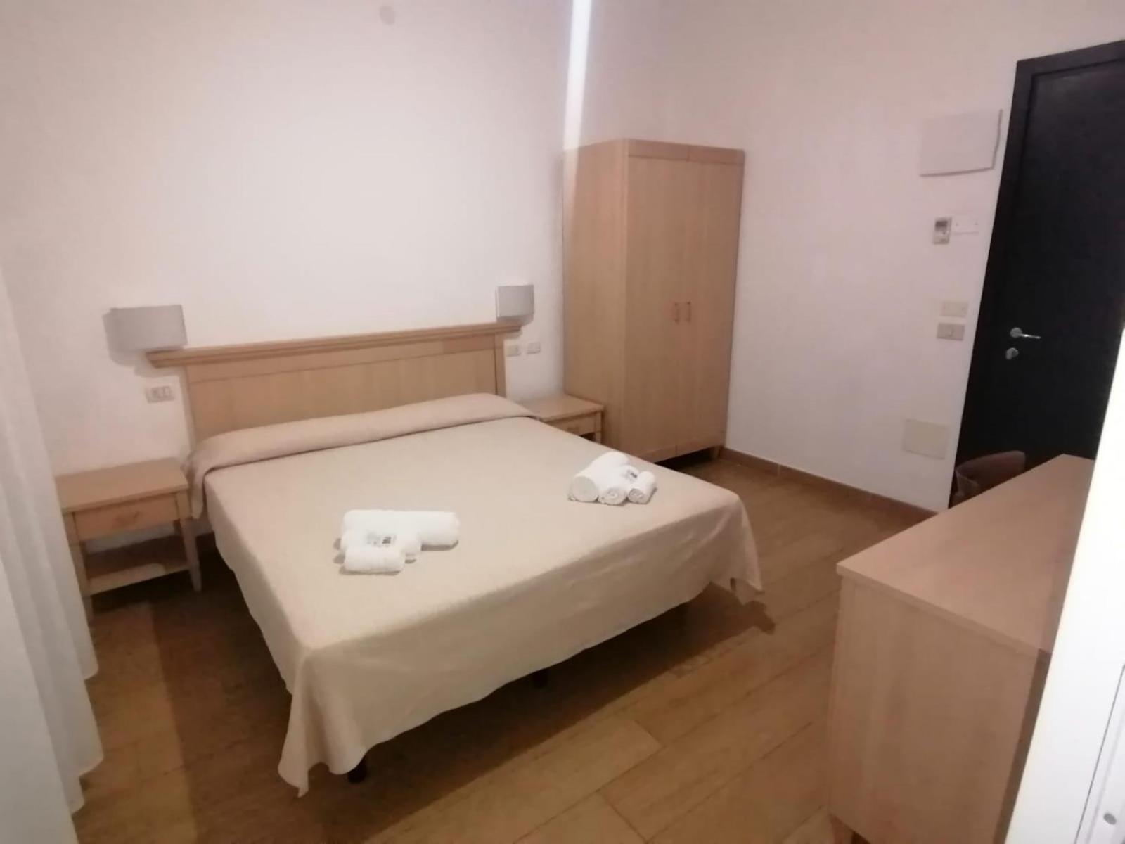 Hotel Villa Santanna Rimini Buitenkant foto