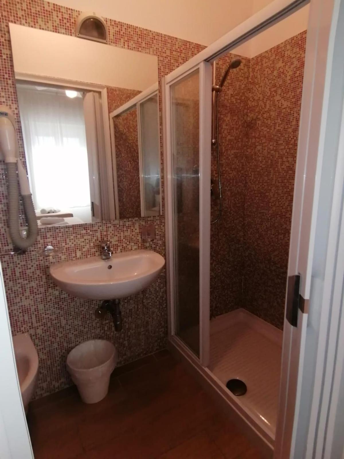 Hotel Villa Santanna Rimini Buitenkant foto
